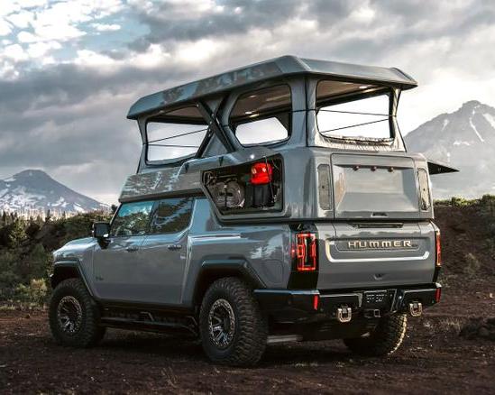 Путешествия на электромобиле с комфортом: представлен EarthCruiser на базе Hummer EV