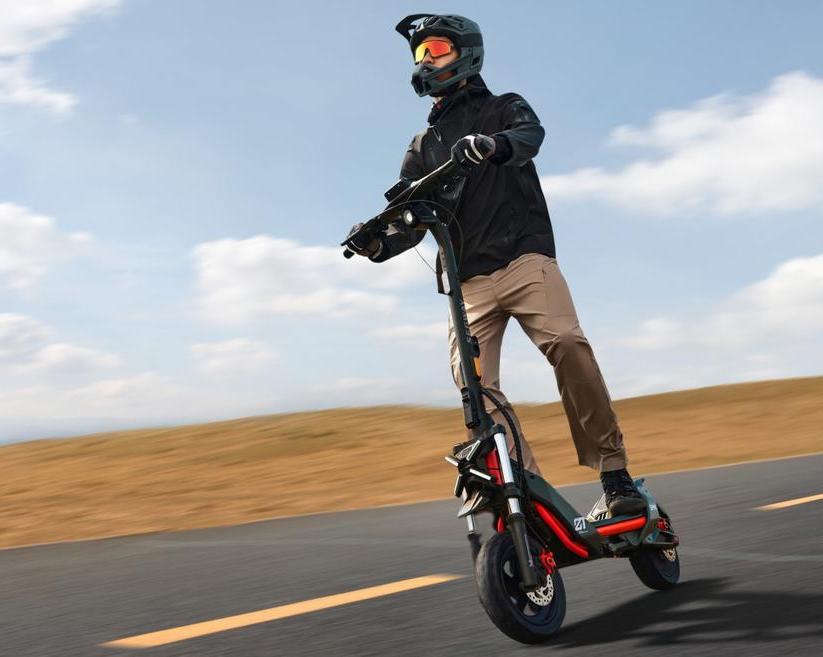 Раскрыта цена нового электросамоката Segway Ninebot ZT3 Pro D и ZT3 Pro E
